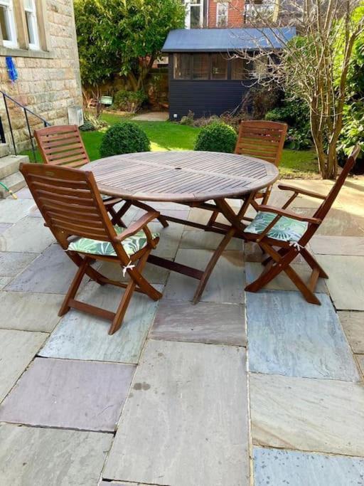 Garden Apartment, Central Harrogate With Parking Kültér fotó